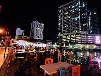 jesselton quay citypads