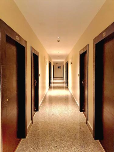 Jharna Resort,,2 star