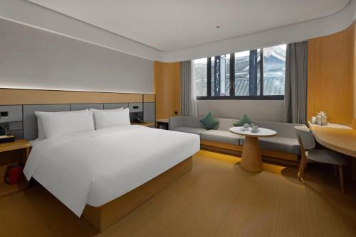 ji hotel chongqing bishan cbd xiuhu park
