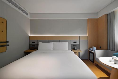 ji hotel chongqing bishan cbd xiuhu park