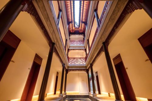 ji hotel chongqing bishan cbd xiuhu park