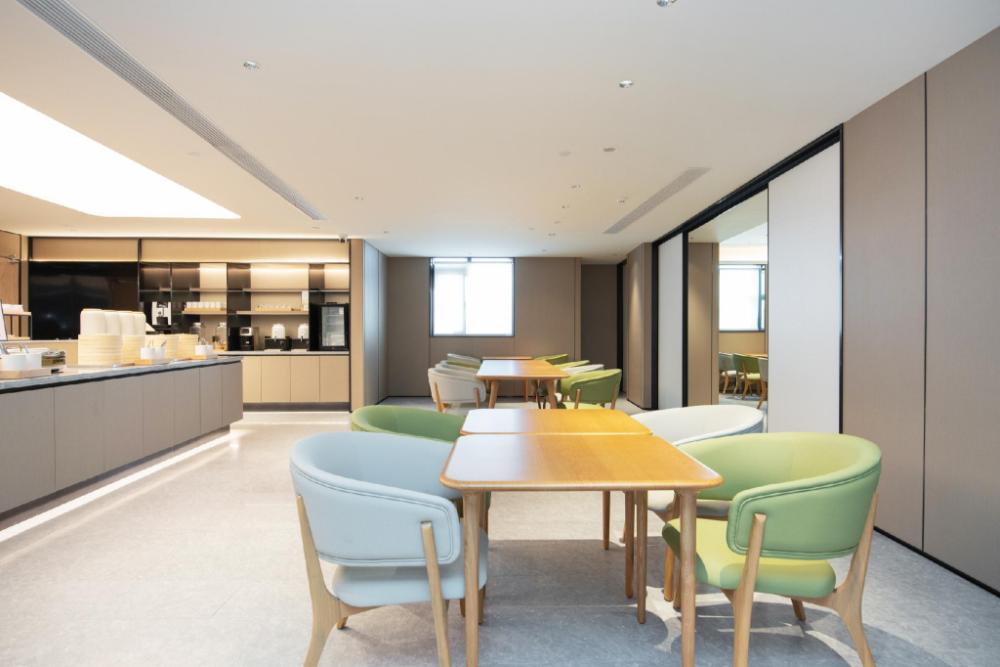 ji hotel quzhou longyou jinxing avenue