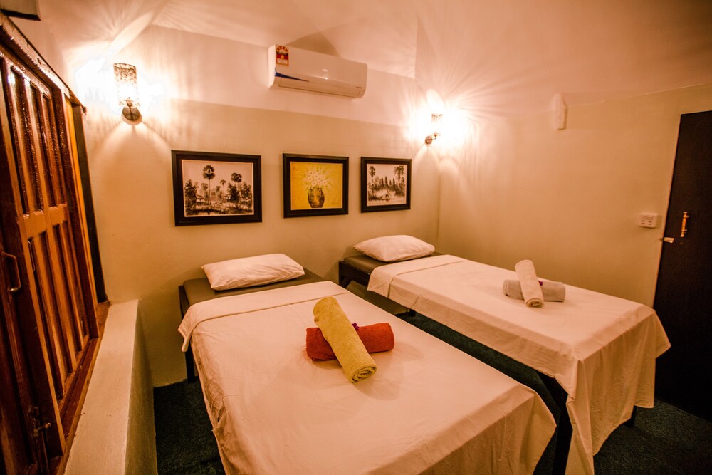 the sanctuary villa battambang