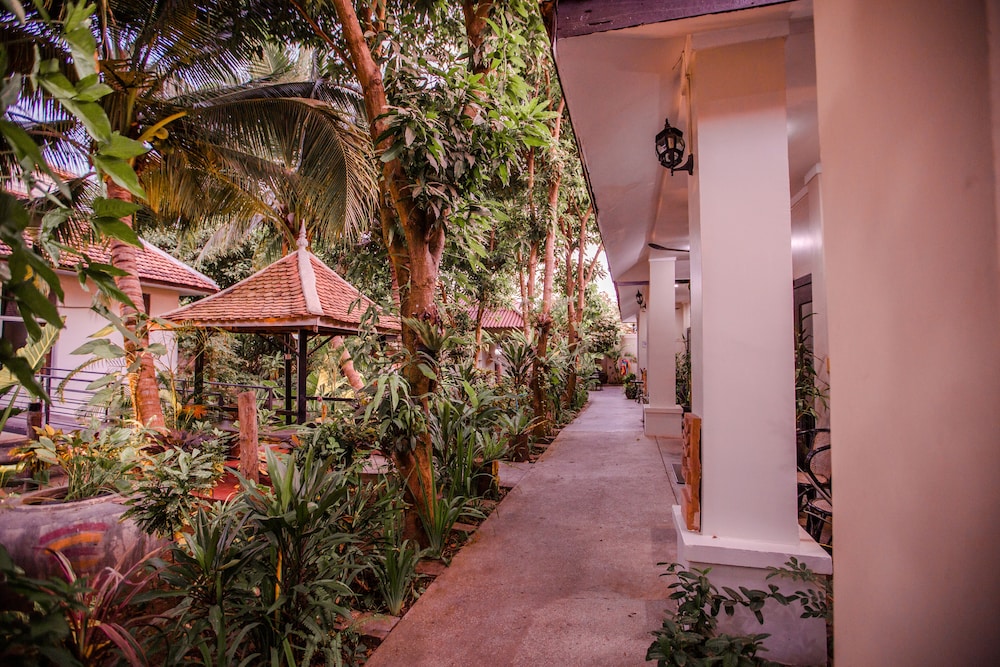 the sanctuary villa battambang
