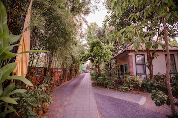 The Sanctuary Villa Battambang,Siem Reap>>Battambang,4 star