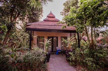 The Sanctuary Villa Battambang,Siem Reap>>Battambang,4 star