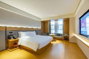 ji hotel urumqi railway station