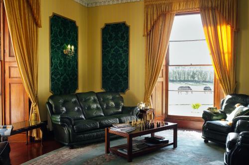 elm grove country house