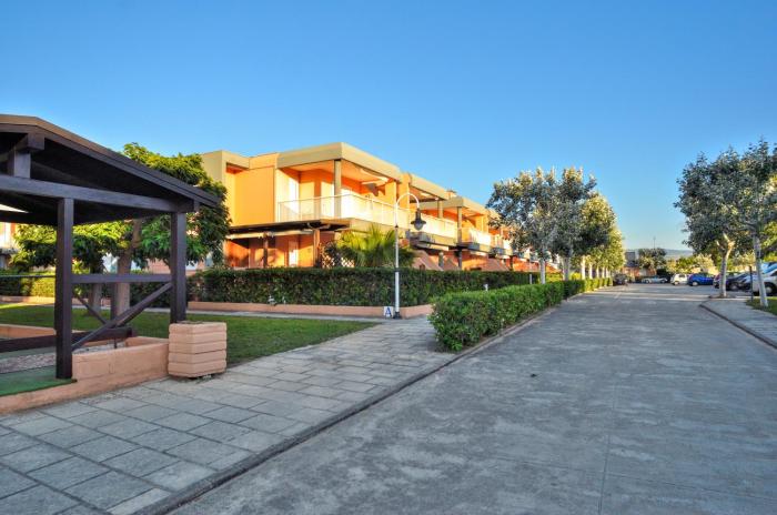 blue marine village