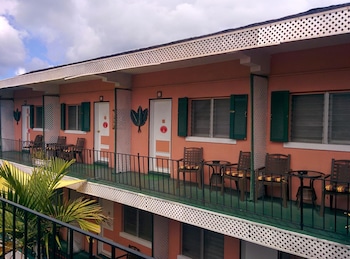 towne hotel