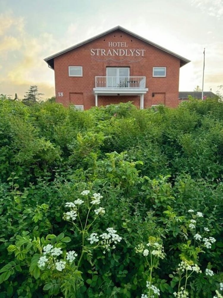 hotel strandlyst badehotel