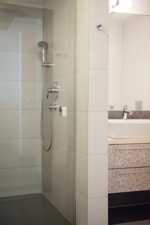 hotel baltic plaza medispa and fit