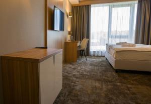 hotel baltic plaza medispa and fit