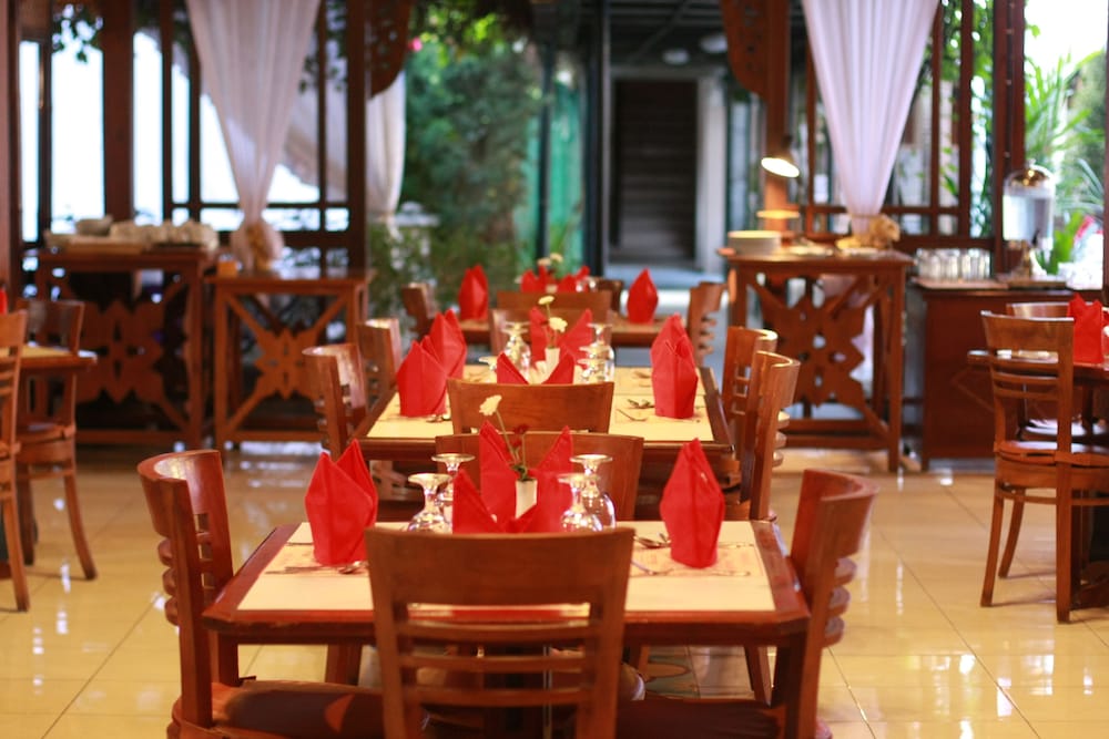 cakra kembang hotel
