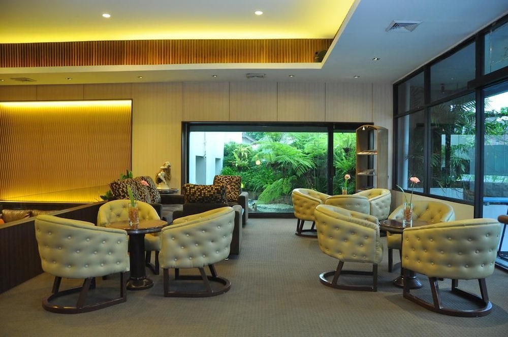 tychi hotel