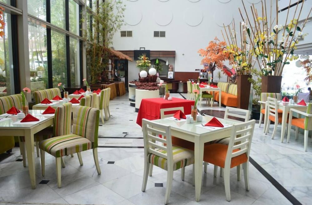 tychi hotel