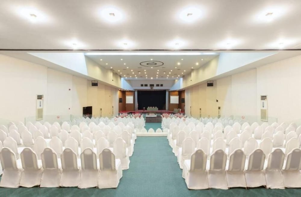tychi hotel