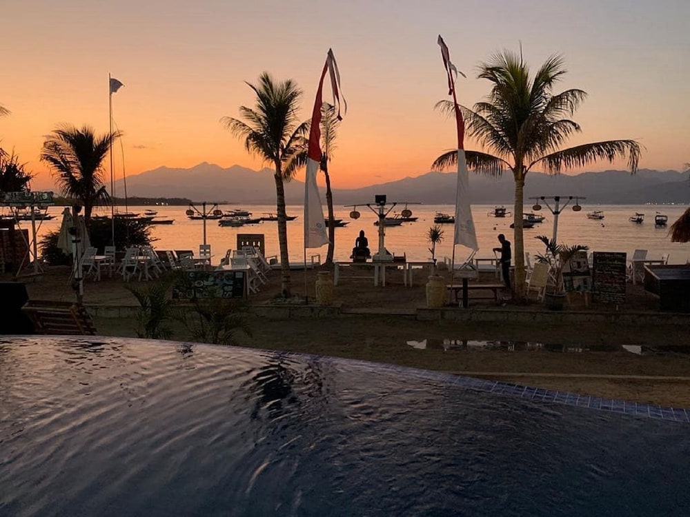 the beach house resort