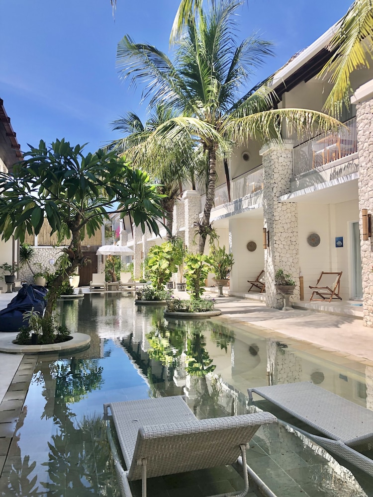the beach house resort