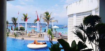 the beach house resort