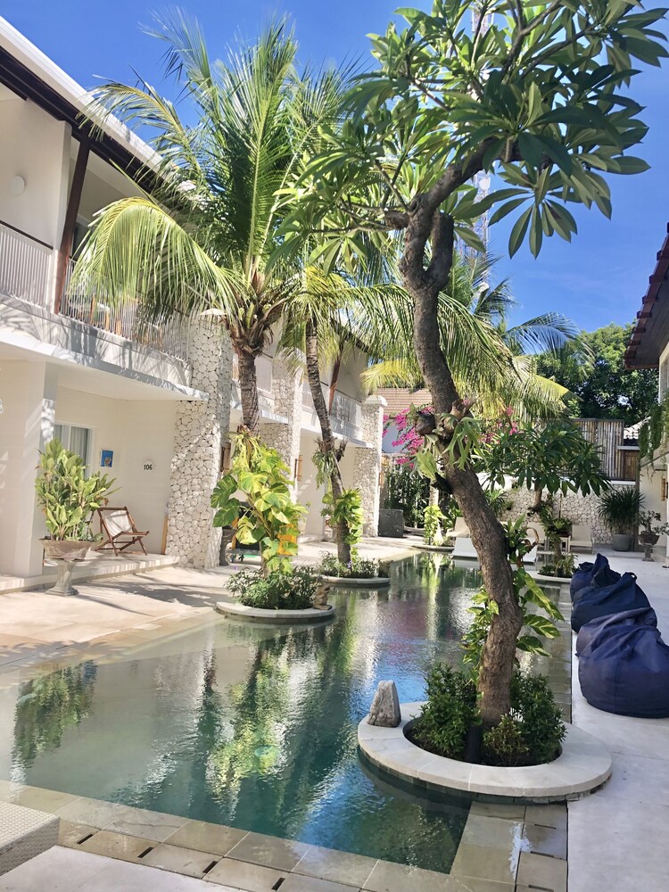 the beach house resort