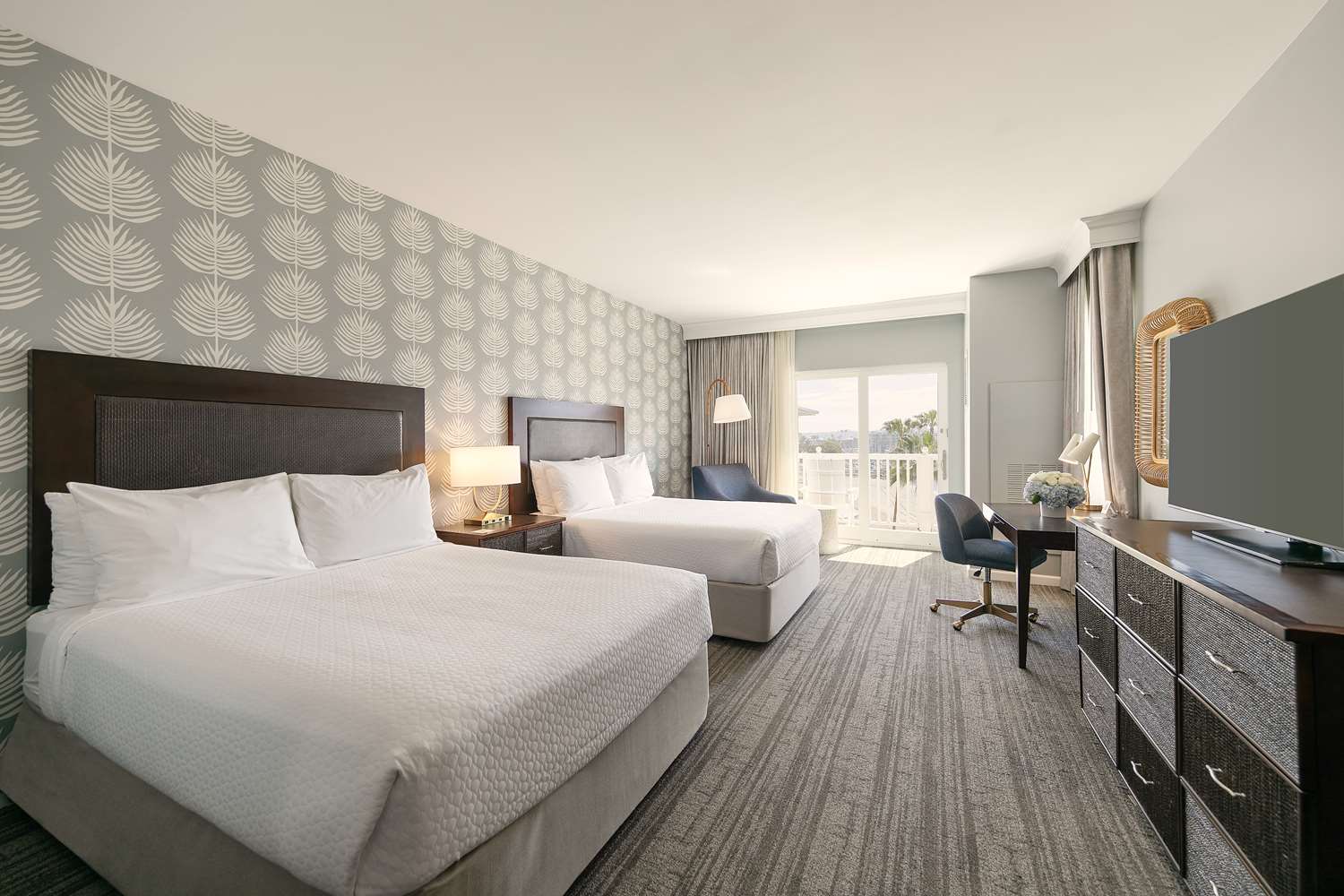 jamaica bay inn marina del rey tapestry collection by hilton