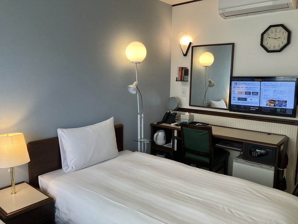 toyoko inn hiroshima ekimae ohashi minami