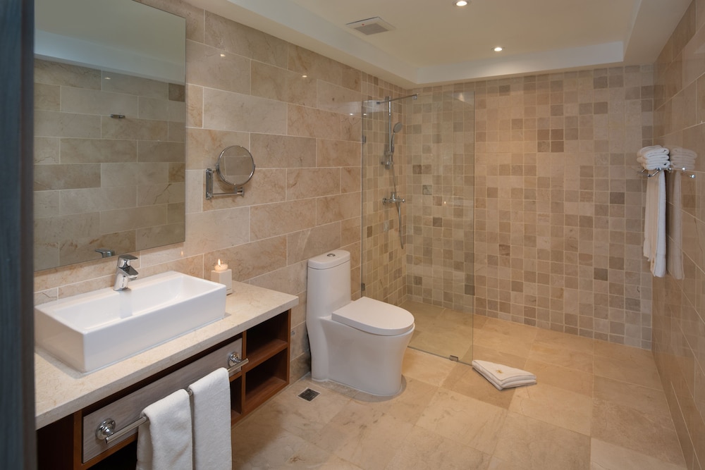 luxury penthouse and imperial suites