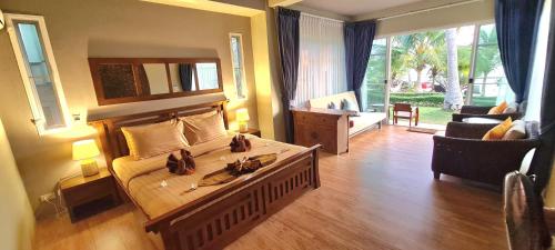 koh mak white sand beach