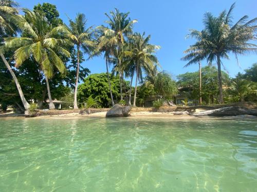 koh mak white sand beach