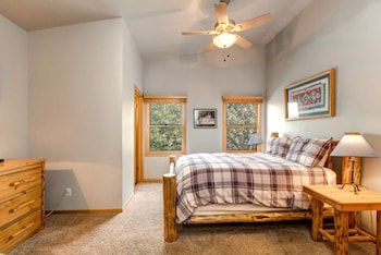 kbm resorts fantastic views hot tub a c easy walk to main street