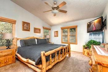 kbm resorts fantastic views hot tub a c easy walk to main street