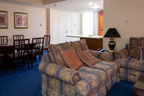 mansouri mansions hotel