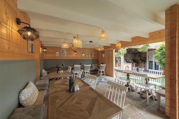 florence house hotel and restaurant