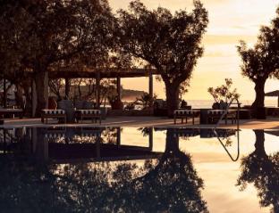 numo ierapetra beach resort crete adults only curio collection hilton