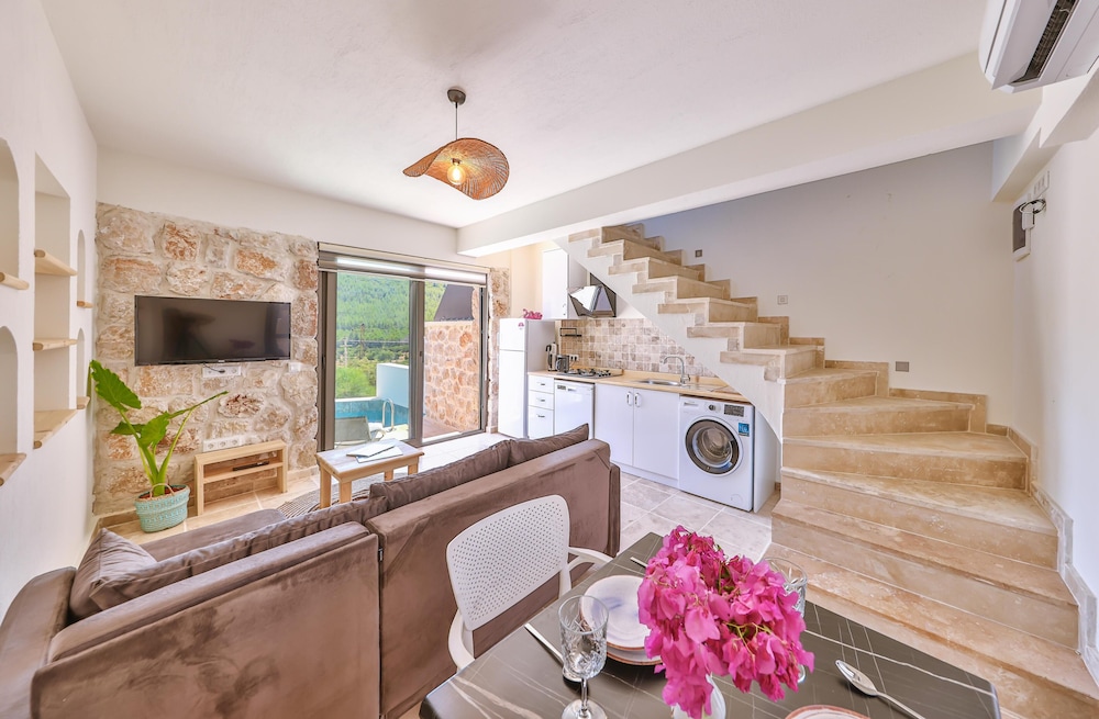 kas suites villas