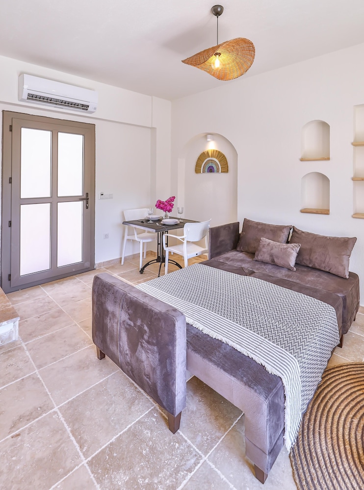 kas suites villas