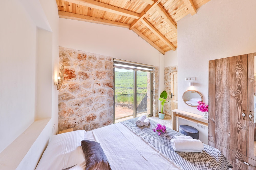 kas suites villas