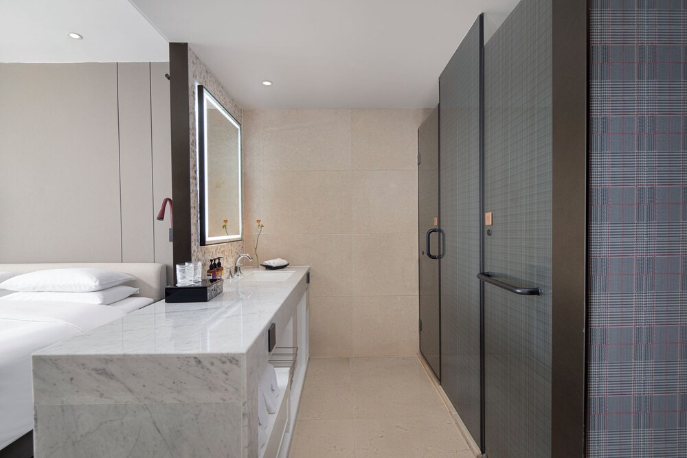 yiwu kaison k hotel