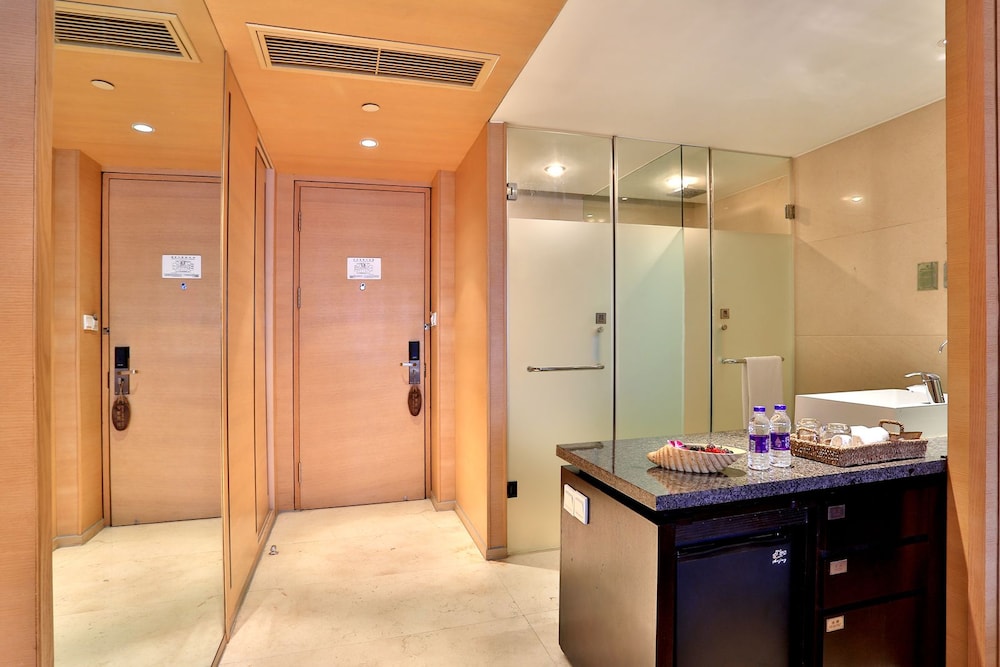 yiwu kaison k hotel