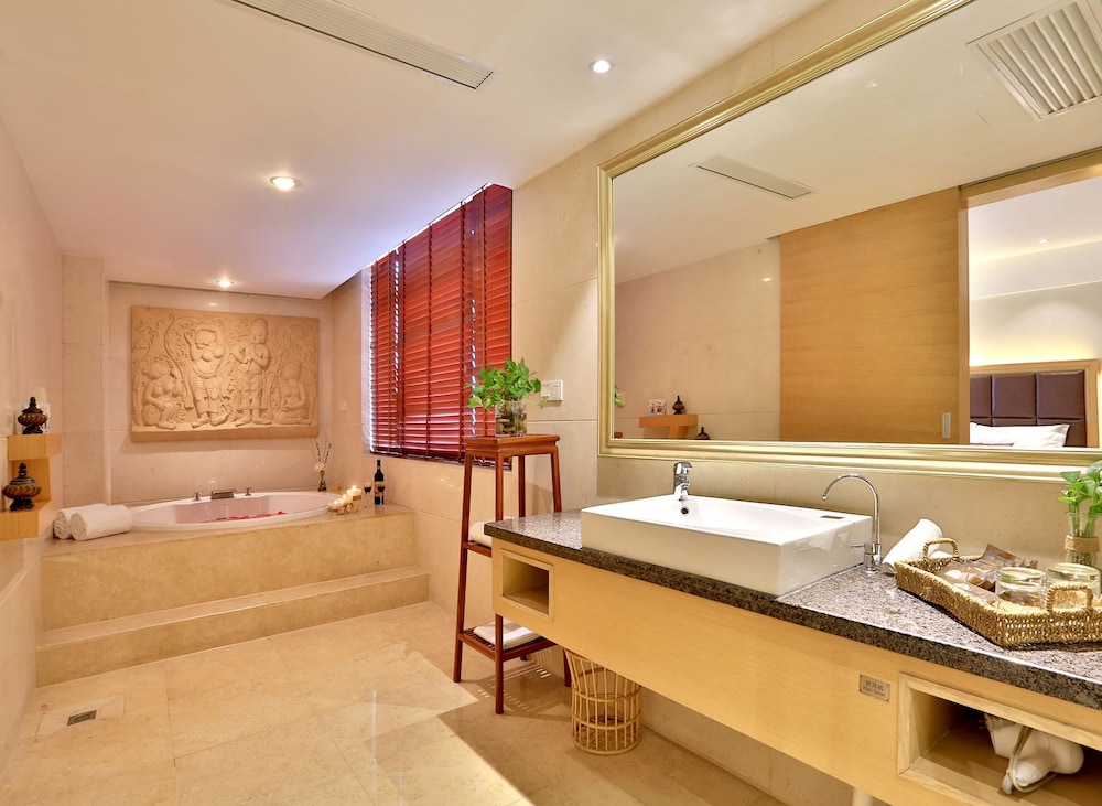 yiwu kaison k hotel
