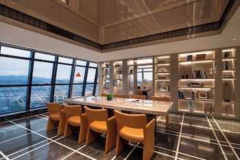 Yiwu Kaison K Hotel,,5 star