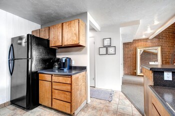 kbm resorts str 1 large 3 bedroom walk to slopes main street and downtown park