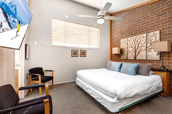 kbm resorts str 1 large 3 bedroom walk to slopes main street and downtown park