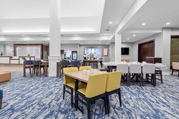 hilton garden inn auburn