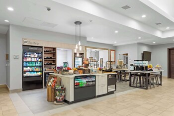 hilton garden inn auburn