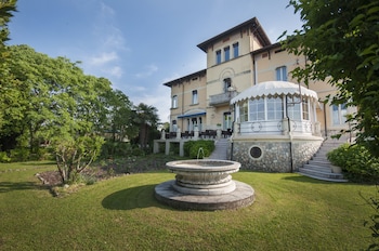 hotel villa maria