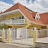 gold haus pension