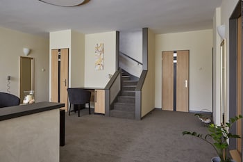 gold haus pension