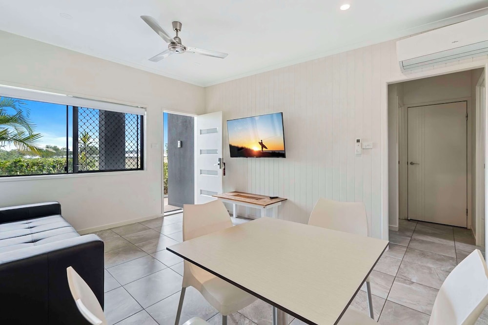 quality resort parkhurst